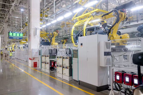 問界M9加速跑，賽力斯超級工廠鑄就卓越，汽車零配件零售助力無憂駕駛